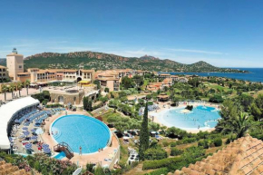 Apartment Green Apple Cap Esterel